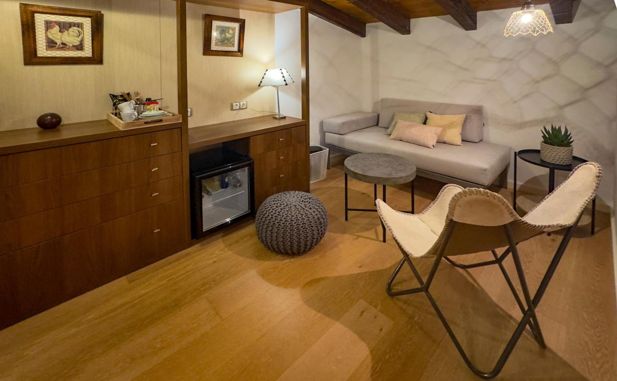 Hotel Rural Flor De Almendro Loarre Luaran gambar