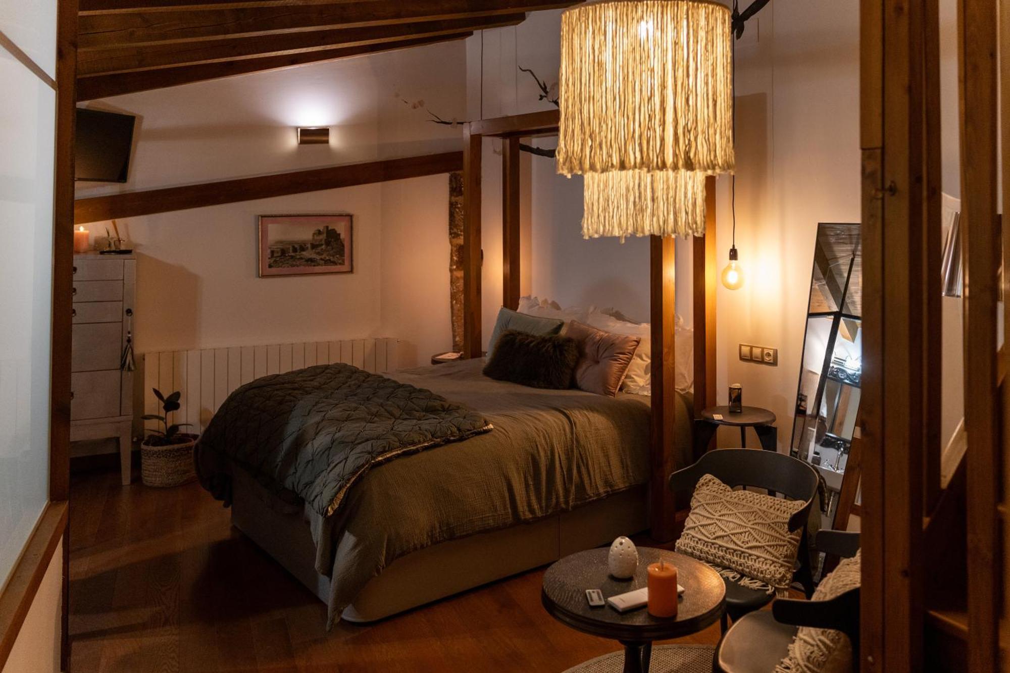 Hotel Rural Flor De Almendro Loarre Luaran gambar
